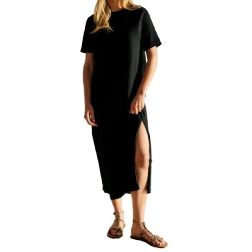 Classic Black Button-Shoulder Midi Dress - Picture 8 of 8